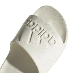 Claquettes Enfant Adidas Adilette Aqua -Bébé Soldes adidas if7370 8 footwear photography detail view 1 white bv