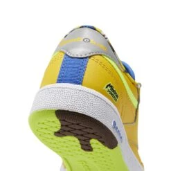 Chaussures Enfant Reebok Classics Club C 85 Mignon 15 Chaussures Enfant Reebok Classics Club C 85 Mignon -Bébé Soldes reebok classics fx3353 8 footwear photography detail view 2 white 000