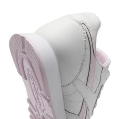 Baskets Fille Reebok Classic Leather 15 Baskets Fille Reebok Classic Leather -Bébé Soldes reebok ig2632 7 footwear photography detail view 1 white 000